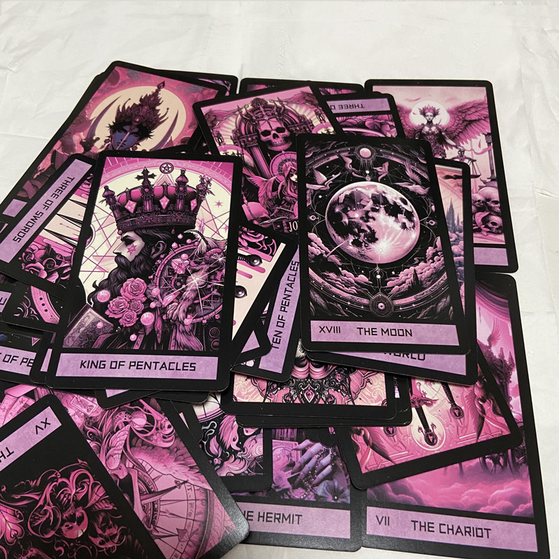 Różowa gotycka talia tarotu, 7 – Board Game Of Life recenzja i cena